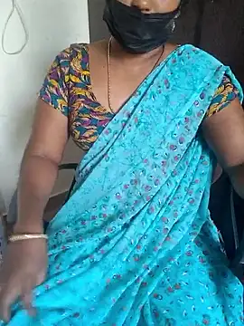 Snapshot of Tamil_roja69 chatting on May 13, 2026, 5:36 am Tamil roja69 online show from May 13, 2026, 5:36 am