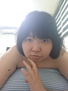 Lee0613 online show from September 14, 2025, 7:20 am