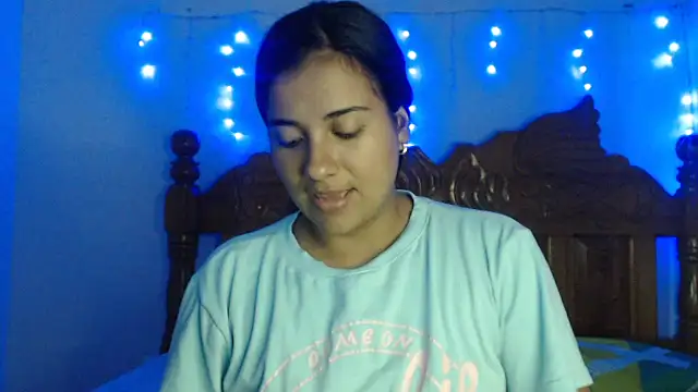 Coral0403 online show from March 16, 2025, 11:15 pm