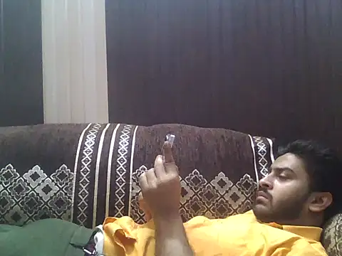 indihotguy online show from April 1, 2026, 9:10 am