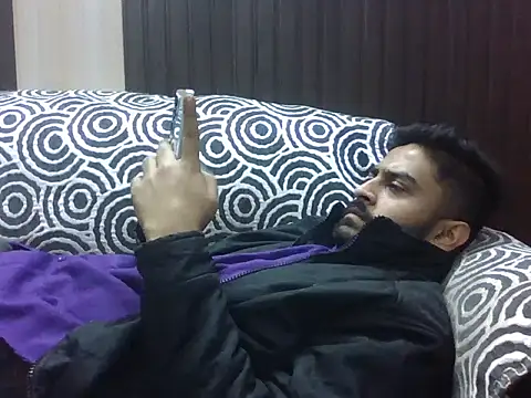 indihotguy online show from February 14, 2026, 11:21 am