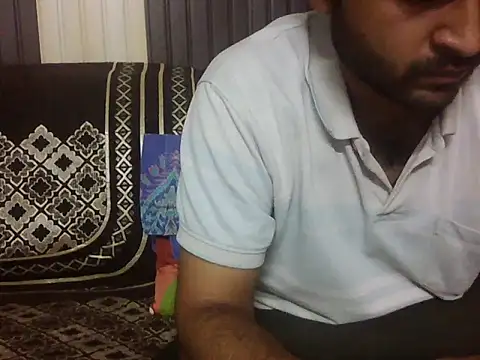 Snapshot of indihotguy chatting on May 13, 2026, 4:03 pm indihotguy online show from May 13, 2026, 4:03 pm