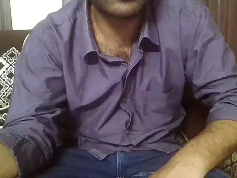 Snapshot of indihotguy chatting on April 23, 2026, 10:55 pm indihotguy online show from April 23, 2026, 10:55 pm