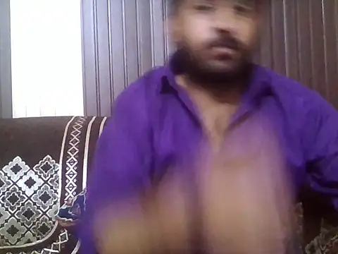 Snapshot of indihotguy chatting on April 19, 2026, 12:17 pm indihotguy online show from April 19, 2026, 12:17 pm
