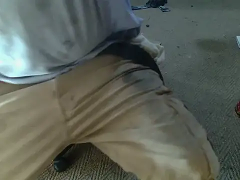 poesnuus999 online show from November 8, 2025, 7:50 pm