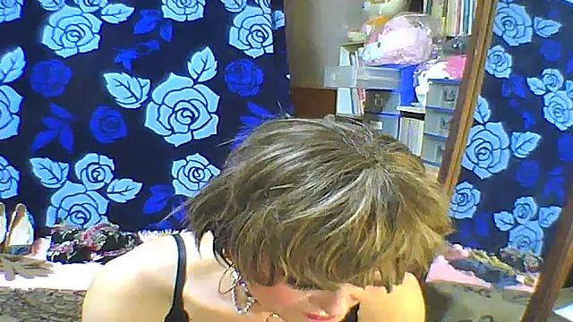 Snapshot of anakanakami chatting on June 4, 2026, 4:06 am anakanakami online show from June 4, 2026, 4:06 am