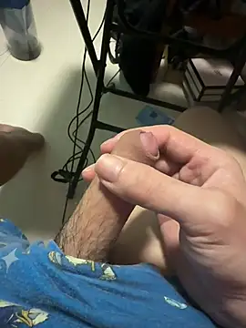 Snapshot of yj199510 chatting on January 7, 2025, 4:27 pm yj199510 online show from January 7, 2025, 4:27 pm