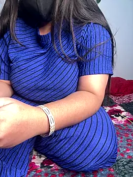 Snapshot of tanvihot2 chatting on September 19, 2025, 4:33 pm tanvihot2 online show from September 19, 2025, 4:33 pm