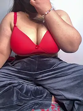 Snapshot of tanvihot2 chatting on December 21, 2025, 2:41 pm tanvihot2 online show from December 21, 2025, 2:41 pm