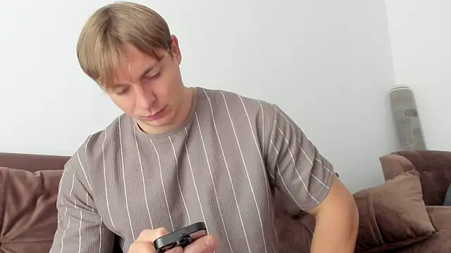 Snapshot of o_r_b_i_t chatting on March 16, 2025, 10:22 am o r b i t online show from March 16, 2025, 10:22 am