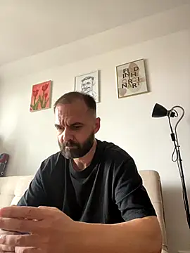 Snapshot of Asmodeuss666 chatting on September 11, 2025, 1:11 pm Asmodeuss666 online show from September 11, 2025, 1:11 pm