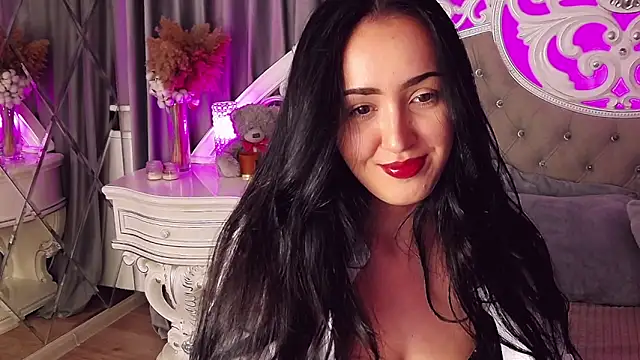 KimKhallifa online show from September 25, 2025, 4:18 am