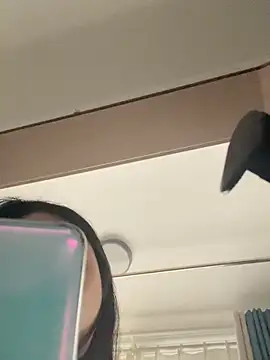 Snapshot of Caicai-a chatting on November 30, 2025, 9:21 am Caicai-a online show from November 30, 2025, 9:21 am