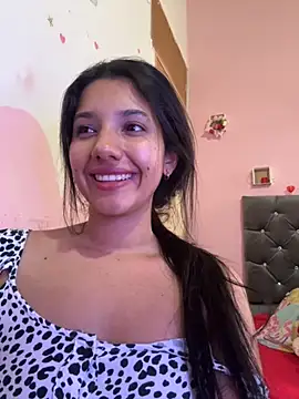 Snapshot of emmariders2 chatting on October 14, 2025, 7:58 pm emmariders2 online show from October 14, 2025, 7:58 pm