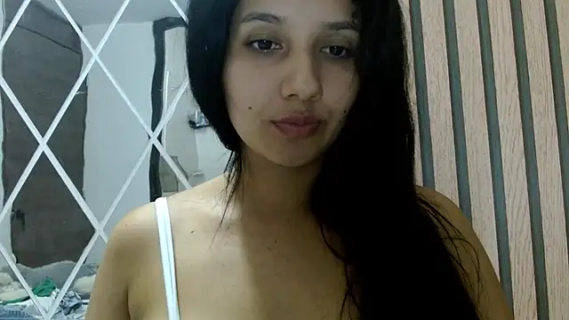 Snapshot of emmariders2 chatting on March 17, 2025, 1:46 am emmariders2 online show from March 17, 2025, 1:46 am