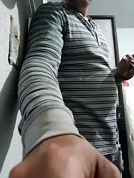 chinoxxx online show from March 13, 2026, 1:54 am