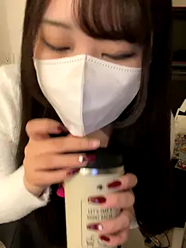 Snapshot of mina_0207 chatting on November 9, 2025, 8:46 pm mina 0207 online show from November 9, 2025, 8:46 pm