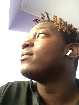 Redfucks333 online show from February 9, 2026, 8:56 am