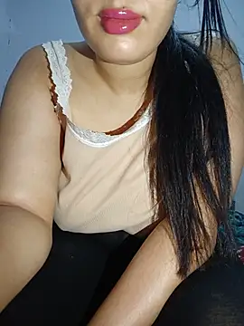 Snapshot of Lilisex chatting on August 6, 2026, 8:15 pm Lilisex online show from August 6, 2026, 8:15 pm