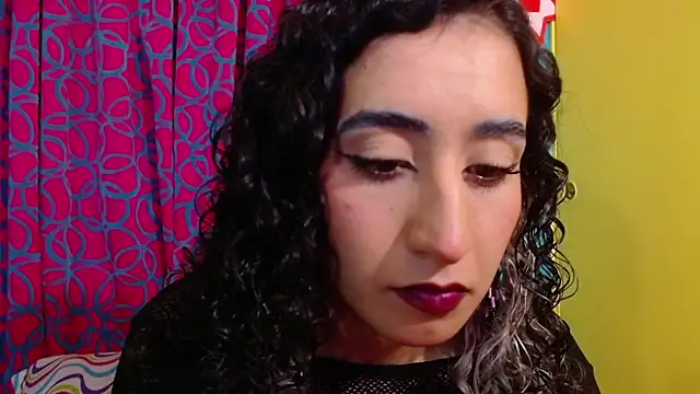 Snapshot of valerie_mase chatting on November 21, 2025, 8:19 pm valerie mase online show from November 21, 2025, 8:19 pm