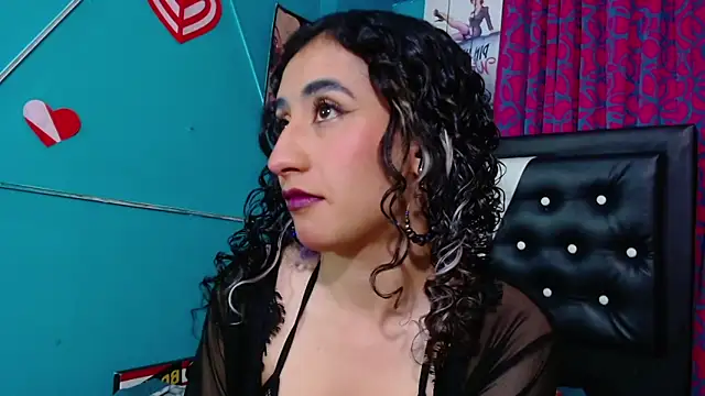 Snapshot of valerie_mase chatting on November 5, 2025, 7:06 pm valerie mase online show from November 5, 2025, 7:06 pm