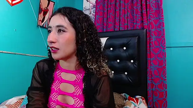 valerie mase online show from February 7, 2026, 6:49 pm