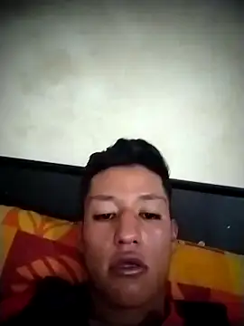 Snapshot of MartzJJ chatting on November 3, 2025, 5:34 am MartzJJ online show from November 3, 2025, 5:34 am