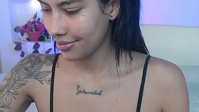 Snapshot of VenusEvans1 chatting on February 27, 2025, 9:58 pm VenusEvans1 online show from February 27, 2025, 9:58 pm