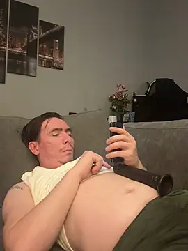 Snapshot of Borodanw chatting on December 29, 2024, 9:28 am Borodanw online show from December 29, 2024, 9:28 am