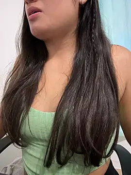 Snapshot of lunagonzales_lima_2007 chatting on March 12, 2025, 3:57 am lunagonzales lima 2007 online show from March 12, 2025, 3:57 am