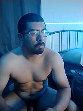 k1oudE online show from April 18, 2026, 2:41 pm