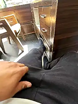 pyasevickybabu563 online show from March 6, 2025, 7:47 am