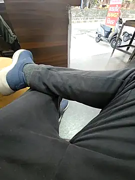 pyasevickybabu563 online show from January 25, 2025, 12:05 pm