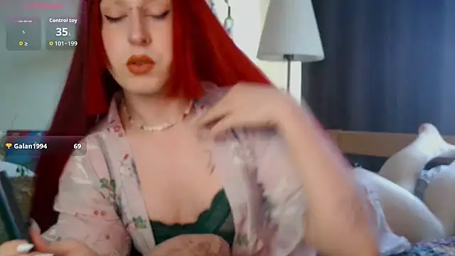 Snapshot of DavidLiiio chatting on July 5, 2026, 4:25 pm DavidLiiio online show from July 5, 2026, 4:25 pm