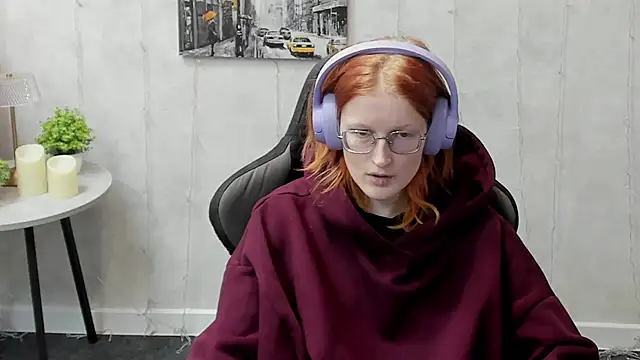 ElizabethHarpper online show from March 4, 2026, 4:59 pm