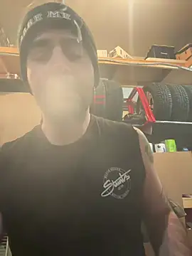 Faded-Solo online show from July 22, 2026, 2:24 am
