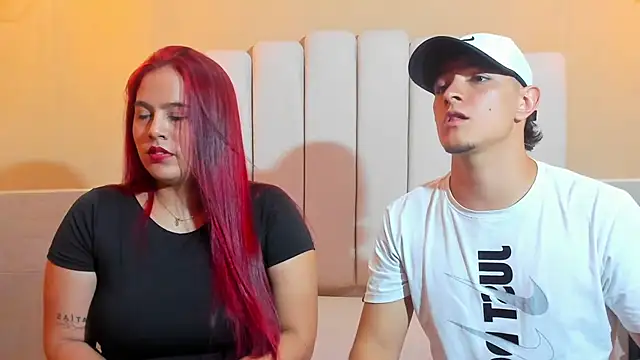 Snapshot of DAVID_VICTORIAA chatting on March 18, 2025, 1:34 pm DAVID VICTORIAA online show from March 18, 2025, 1:34 pm