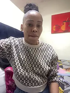 Snapshot of naughtiest_baddy chatting on October 18, 2025, 6:43 pm naughtiest baddy online show from October 18, 2025, 6:43 pm