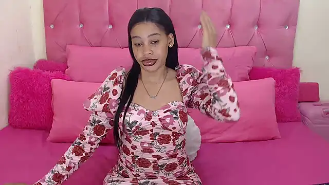 Snapshot of naughtiest_baddy chatting on October 5, 2025, 6:31 pm naughtiest baddy online show from October 5, 2025, 6:31 pm