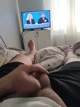 Snapshot of powerTurk chatting on November 25, 2025, 8:25 am powerTurk online show from November 25, 2025, 8:25 am