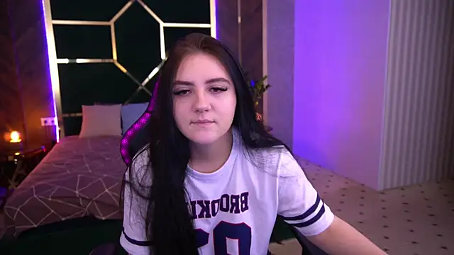 SharlotaKiss online show from January 21, 2025, 1:21 pm