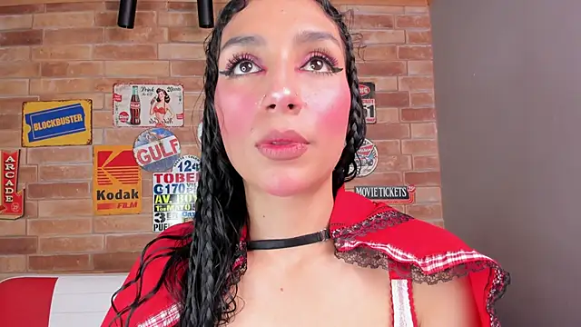 miss   evangeline online show from October 27, 2025, 2:34 am