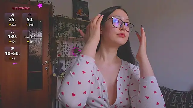 kittenrisha online show from February 22, 2025, 10:18 am