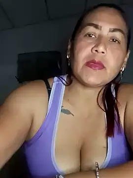 Snapshot of Abigail_BigTits chatting on February 1, 2025, 2:47 am Abigail BigTits online show from February 1, 2025, 2:47 am