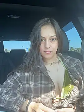 Snapshot of morganbby_ chatting on June 1, 2026, 5:23 pm morganbby online show from June 1, 2026, 5:23 pm
