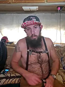 Snapshot of StruggleSnuggles chatting on November 11, 2025, 9:31 pm StruggleSnuggles online show from November 11, 2025, 9:31 pm