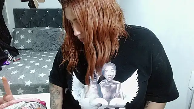 Snapshot of brittanysexhot chatting on October 31, 2025, 2:46 pm brittanysexhot online show from October 31, 2025, 2:46 pm