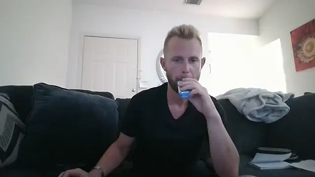 bjay1210 online show from September 17, 2025, 7:54 am