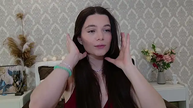 Snapshot of Nellie_Medina chatting on February 10, 2025, 10:30 pm Nellie Medina online show from February 10, 2025, 10:30 pm