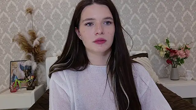 Snapshot of Nellie_Medina chatting on March 15, 2025, 1:41 am Nellie Medina online show from March 15, 2025, 1:41 am